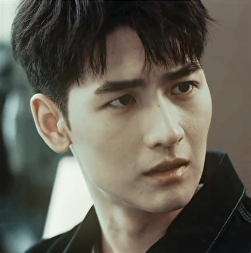 move on? What’s that? #thespirealm #xiazhiguang #huangjunjie #fyp #cdrama #chinesedrama #致命游戏 #thespirealmedit #ruanlanzhu #lingjiushi #kaleidoscopeofdeath #bromance #cdramaedit #xybca #shipedit #wehugnow #danmei #cdramarecommendations #foryoupage #cdramas #dontletthisflop #fypツ #foryou ( sc: hyxnbl.scenes , ac: alexsmp3 )