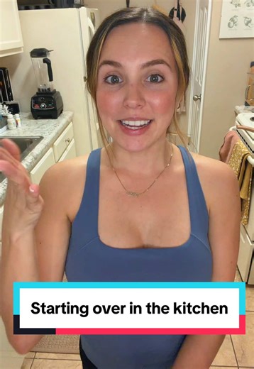 No one really talks about how hard it is to divide a life — especially the everyday things. The kitchen stuff hit me harder than I expected. I remember going through the kitchen crying, thinking about all the meals I made during the years we were married. Now that I’m on my own, I did something just for me — I got myself an adorable matching pots & pans set 🤍 I’ll be honest, I was a little unsure at first because I ordered it from TikTok Shop… but they’ve been AMAZING. They’re non-toxic, nonsti