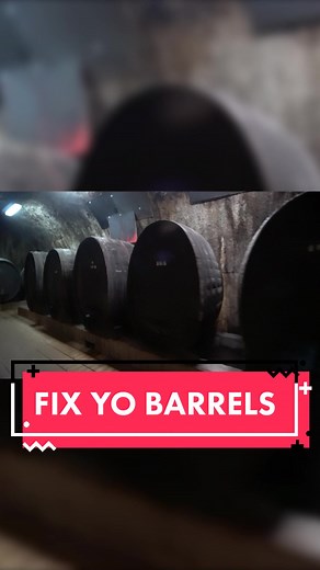 Blender 3D Tutorial: Fixing Barrels in 3D Modeling