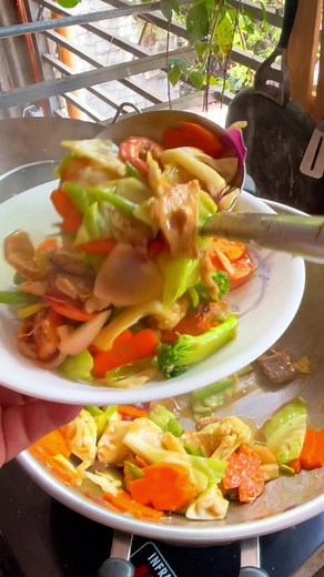 Chopsuey recipe: Paano gawing malutong ang gulay?