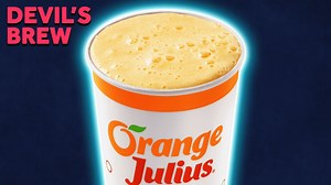 76K views · 1.1K reactions | Despite just about every shopping mall worth its salt boasting an Orange Julius somewhere in its twisty halls, you could rarely find someone who had ever tried one. Have you ever had an Orange Julius? | Weird History Video | Facebook