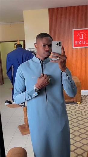 Ensembles 3 pièces disponibles dans le monde entier