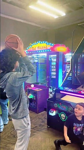 Best Family Resort in Wisconsin Dells (4 Indoor + 4 Outdoor Waterparks)