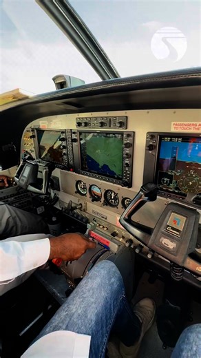 From BZE to San Pedro, the views are unreal 🌿🌊 Rivers, jungle, and sea all in one flight ✈️🤩 Book your flight with Tropic and see it for yourself! 📲 | Tropic Air Belize