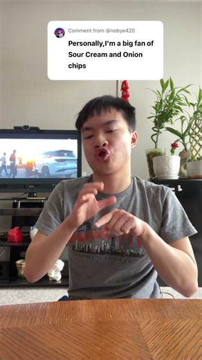 Sour cream and chip in ASL #cyanjaycreator #deafaccent