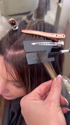 Extensions... or Her Real Hair? 👀🤎