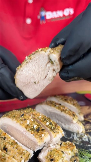 This 30 minute chicken recipe is simple and easy!🙌 #YumYumGetYaSum | Dan-O's Seasoning