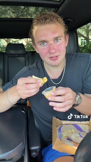 Little Caesars vs Taco Bell: Which Fast Food Is Best?