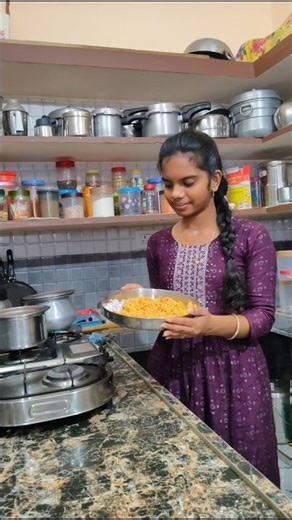 Minivlog#117🧚‍♀️ Thakkali Sadham Recipe🙀🥳|| Kanmani Veedu || #shorts #minivlog #thakkalisadamintamil