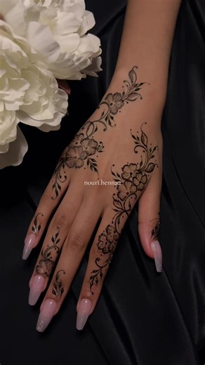Elegant Eid Henna Inspiration Tutorial