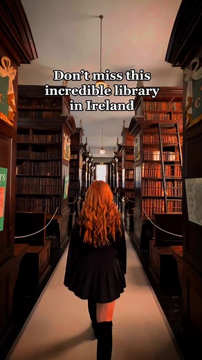 Don’t miss this incredible library in Dublin, Ireland on your next visit! 📚📖 Everyone always visits the famous Long Room library at Trinity College in Dublin, which is of course, amazing. However, a lesser known (and much quieter!) library is Marsh’s Library. Make sure you have BOTH libraries on your Dublin travel list. Built by Archbishop Narcissus (great name) Marsh this was the first public library in Ireland! It’s also one of the few buildings left from the 18th century in Dublin that cont