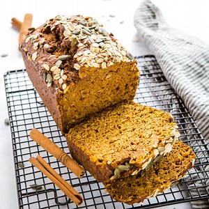 Healthy Pumpkin Oat Bread