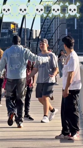 thanks for 17 like --HUG Synonyms: 76 Similar and Opposite Words | Merriam-Webster Thesaurus🤣😂🤣