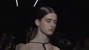 11K views · 568 reactions | #LOEWEFW17 Watch the full show on loewe.com #PFW | LOEWE | Facebook