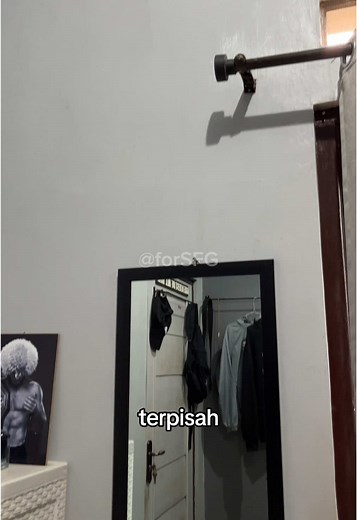 Membalas @sekalii adanya ukuran 128 x 35 bang cek keranjang kuning, cermin gantung full badan estetik #cermin #cermingantung #cerminfullbody #cerminfullbadan #cerminaesthetic #cerminkaca #cermindinding #cerminmurah #racuntiktok #fyp