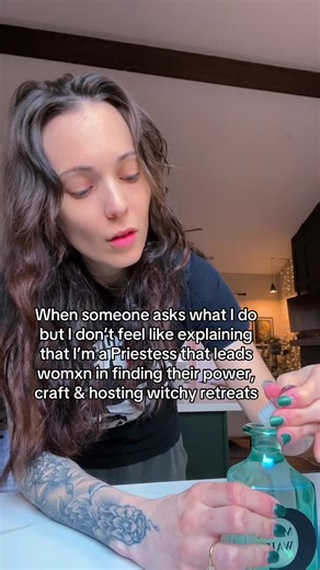 Exploring the Akashic Records: A Guide for Womxn