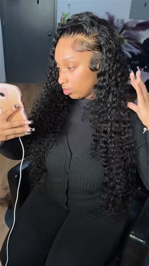 ᴊᴀᴅᴀ ✰ Brooklyn, NY Hairstylist | 40 inch deep wave wig just screams HELLOO, vacation me!🏖️💕🌼 who said amazon wigs don’t eat??? @galorestylings @galorestylings... | Instagram