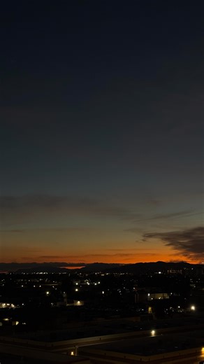 Sofie Tindall on Instagram: "One of the most powerful natural remedies I swear by when I need to boost my immune system 🌿 I grew up in a very holistic household and I love this health hack!! Oil of Oregano benefits: IMMUNE SUPPORT -helps body fight from virus or bacteria -supports immune system during seasonal sicknesses ANTI INFLAMMATORY & ANTIOXIDANT -helps reduce inflammation associated with congestion and sore throat -protects immune cells from oxidative stress RESPIRATORY & SYMPTOM SUPPORT