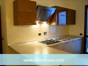 Gold lacquered bar peninsula kitchen