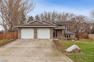 429 Valley Ave, Moorhead, MN 56560 - MLS 6520880 - Coldwell Banker