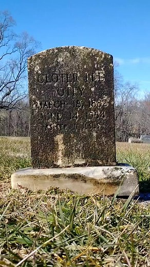 The History of Tombstones: Ladytaphos | Cemetery Cleaning