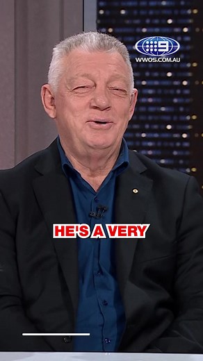 Gus Loses It! Hilarious NRL Moment - Satili Tupinua Poker Face Fail