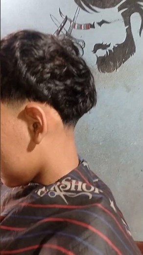 táper Fade con cola de pato así se peina