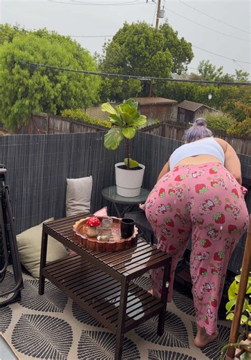 One thing about me… I do NOT like the rain. 😂🌧️ But lately I’ve been challenging myself to stop running from discomfort and learn how to sit with it. So today, the practice was physical. No fixing it. No escaping it. Just sitting there, letting myself be uncomfortable and realizing… I can handle it. #Sit#SitWithItb#EmbraceDiscomforto#GrowthMindseto#ChooseGrowthndfulLiving