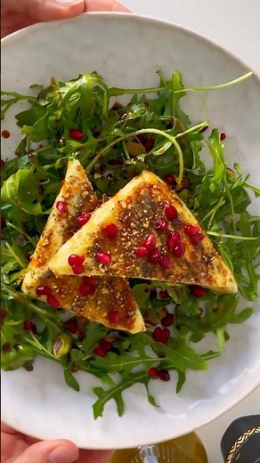 Grilled Halloumi with Za'atar and Pomegranate Molasses