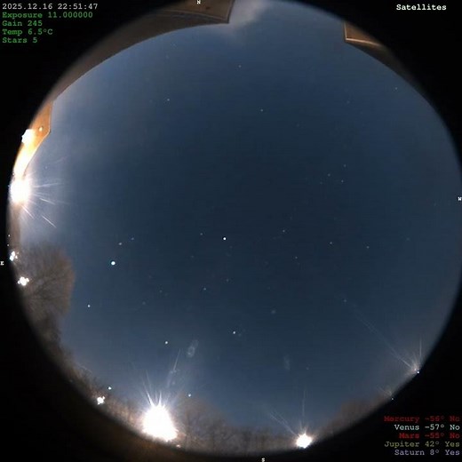 2025-12-16 [40 secs] [4K] 40s Night Sky Beautiful Relaxing Night Sky in Glorious 4K | Stars, Meteors