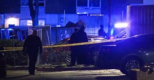 2 teenagers dead, multiple people injured in Atlanta apartment complex shooting