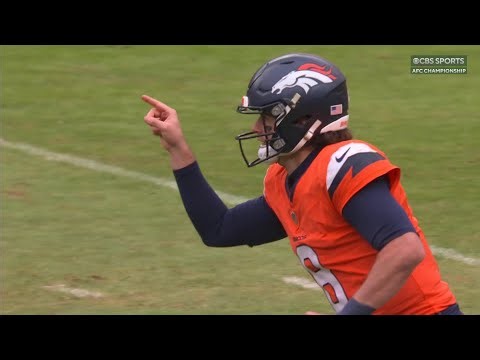 Stidham 52-yard pass!