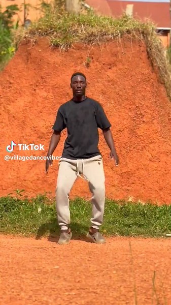 new dance challenge Dc: me #villagedancevibes#fyp#viral#challenge#foryoupage