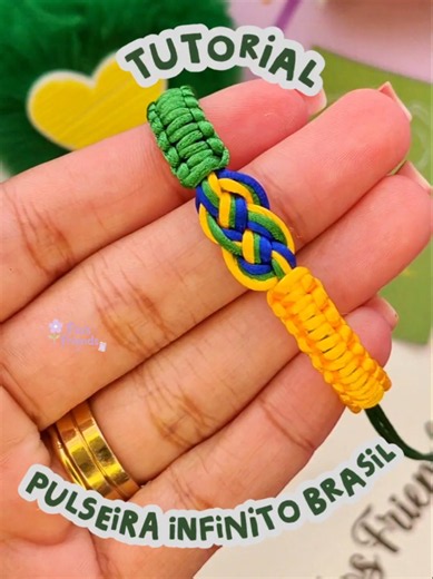 Vocês pediram e eu trouxe: tutorial da famosa pulseira Infinito nas cores do BRASIL 🇧🇷💚💛💙 - medidas no vídeo - *Tutorial completo de 8 minutos você encontra na nossa área de assinantes* 💚 Salva o vídeo para reproduzir depois! 💙 Se fizer não esqueça de nos marcar. Vamos adorar ver seu trabalho! 💛 Segue nossos perfil para receber novas inscrições todos os dias! #copabrasil #macrame #pulseiras #diy #façavocêmesmo