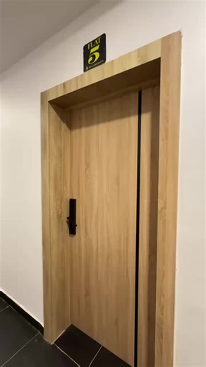 *ALEXA HOME ARI’S CONDO* *Luxury Alexa Smart Home One bedroom with PS5 console and games(2025),Ludo Game and Dart 🎯 Board with ceiling mirror* *AVAILABLE FROM TODAY* *OLOGOLO, LEKKI* SEND IN YOUR BOOKINGS AHEAD #bookit #lagosproperties #shortletapartments #luxurylifestyles #bananaislandresort
