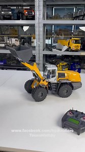 180K views · 3.9K reactions | Changing out the bucket on the hydraulic XDRC 580 Loader with the hydraulic Log grapple attachment 朗朗朗 #loader #hydraulic #rcconstruction #rcconstructionmodels #RC #construction #hydraulicrc #rcloader #RCmodel | Toucanhobby RC Model | Facebook