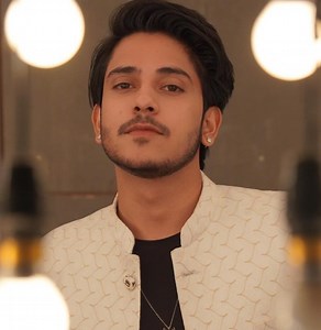 Purav Jha Wiki, Age, Girlfriend, Family, Biography & More - WikiBio