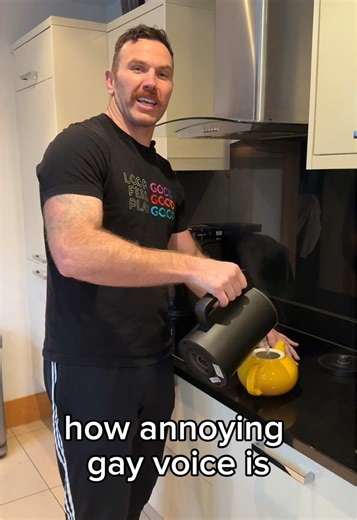 Why does no one talks about straight voice and how annoying that is? 🤷‍♂️ #justabitofbants