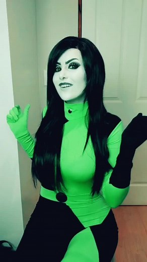 Embrace Your Dark Side with Kim Possible Shego Cosplay