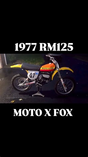 MOTOMAN (PRESERVING MX) on Instagram: "🦊SUZUKI SATURDAY🦊 A beautiful restoration of a 1977 Suzuki RM125, by VMXrestorations on Facebook. Well Played Gentleman. 🤙🏻😎"