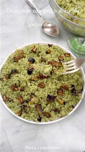 Couscous con pesto di rucola e melanzane
