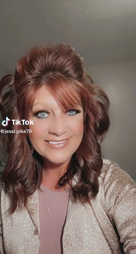 Jessica Hall on TikTok