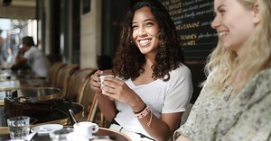 9 French Phrases Native Speakers Never Use