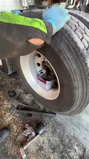 Excessive Play in Brake Adjusters — Serious Safety Issue