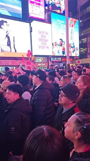 Ayer Dia de muertos en time square 💀🤍🥰🥰😍😍😍🥰🥰🥰 2025 | Sonido Discomovil Perico Flores