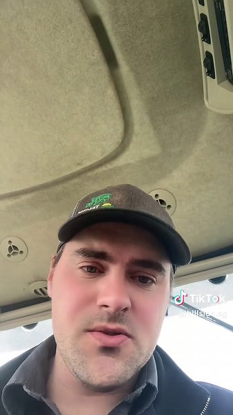 How To Turn On Autotrac Implement Guidance In A 4600 Or A G5Plus John Deere Display #johndeere #tech #guidance #agriculture #farming