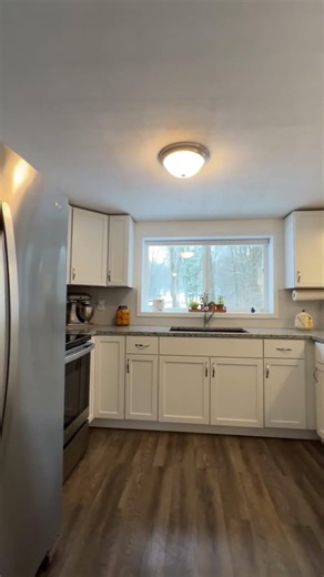 10 Acres for Sale in Kalamazoo, MI 🌲 Renovated Home + 24x40 Pole Barn | 10618 W H Ave | $289,914