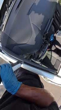 Toyota Corolla windshield replacement