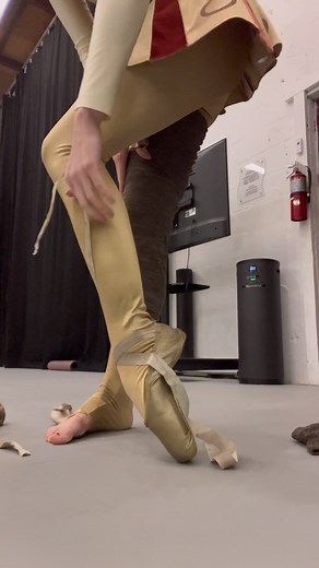 Dress Rehearsal for Arcadian Broad's 'Frequency Hurtz!' | Ballet ASMR