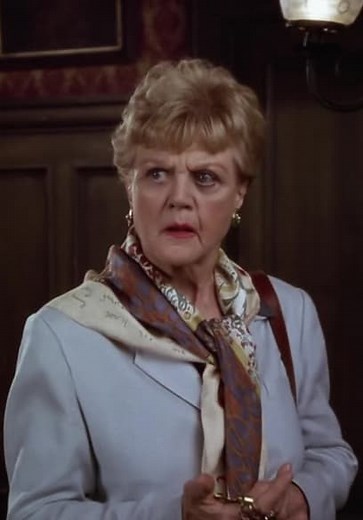 Murder, She Wrote S12:E04 - Nan's Ghost (Pt. 1)